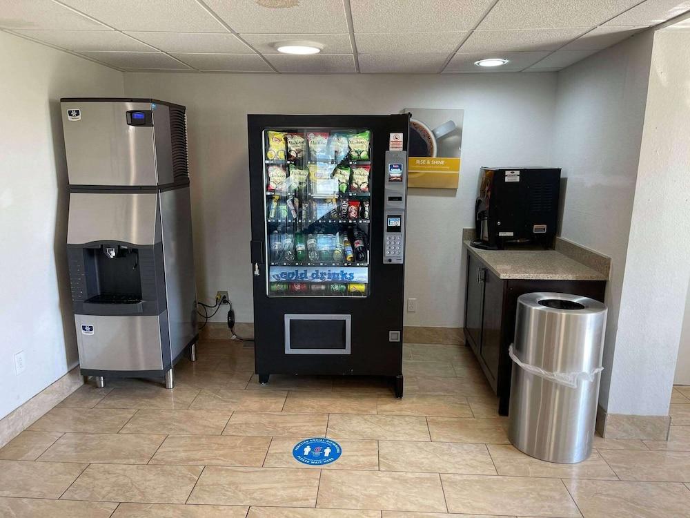 Motel 6 Peoria Luaran gambar