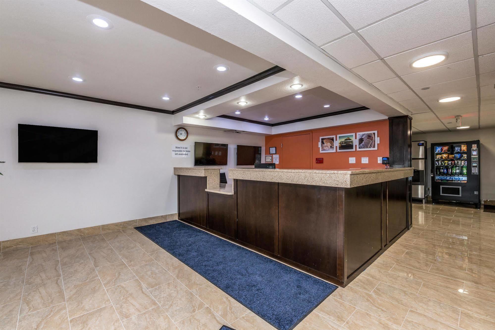Motel 6 Peoria Luaran gambar