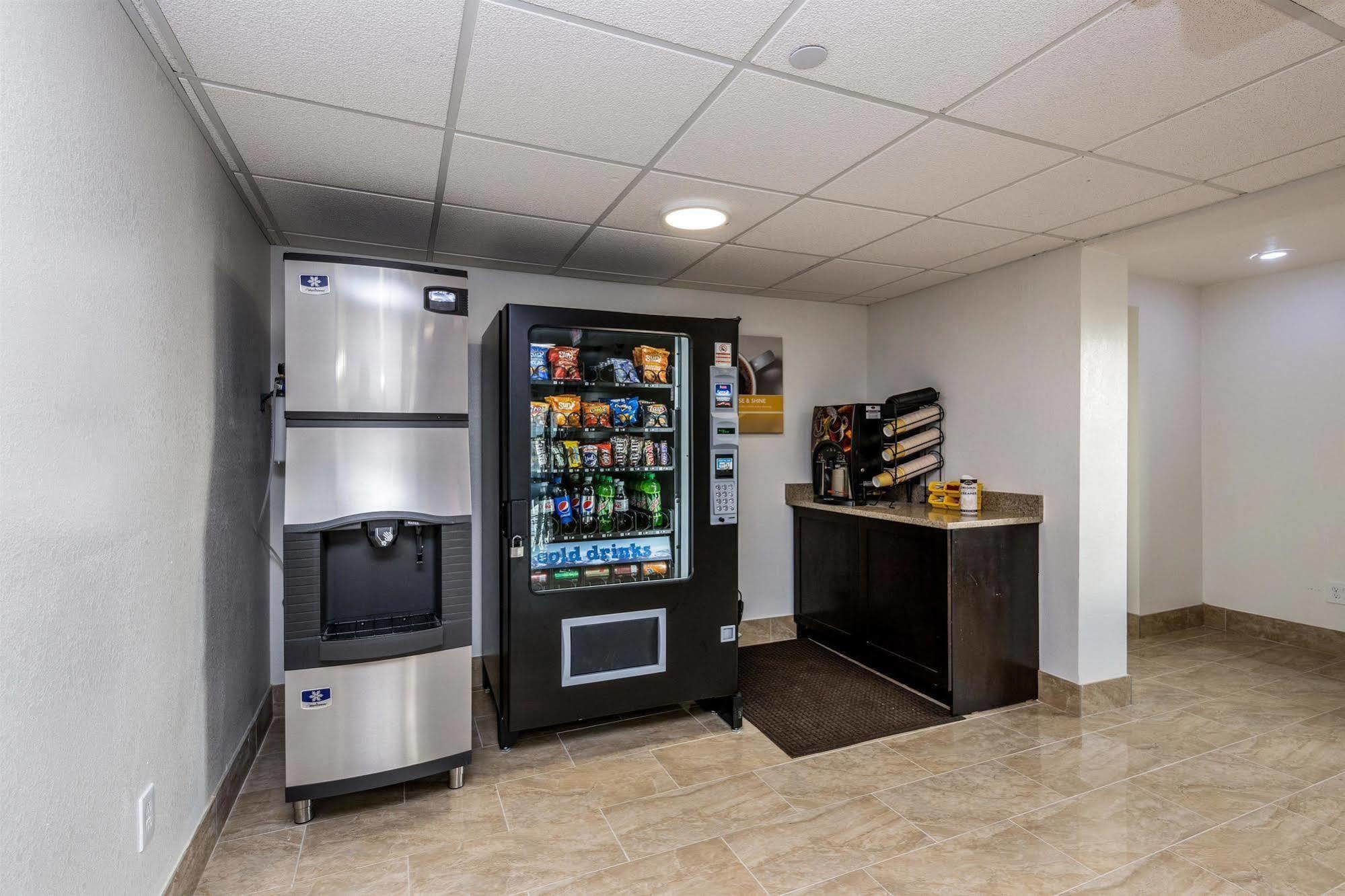 Motel 6 Peoria Luaran gambar